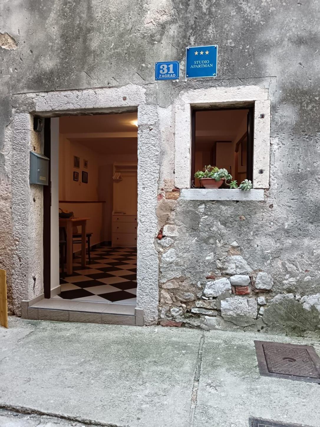 Lamar Cres Extérieur photo