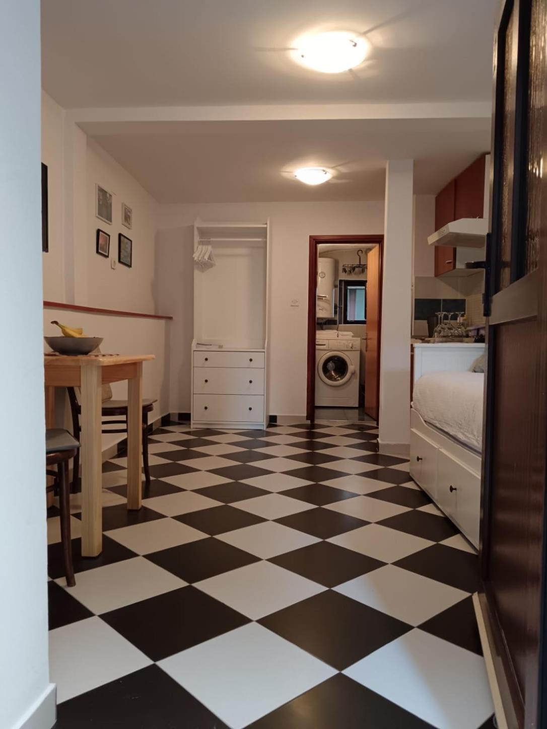 Lamar Cres Extérieur photo