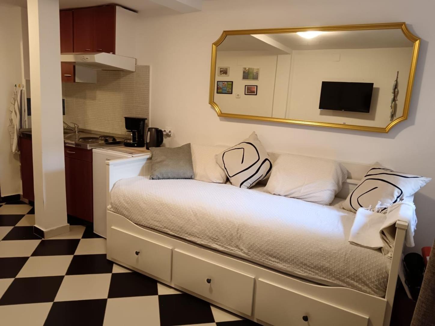 Lamar Cres Extérieur photo
